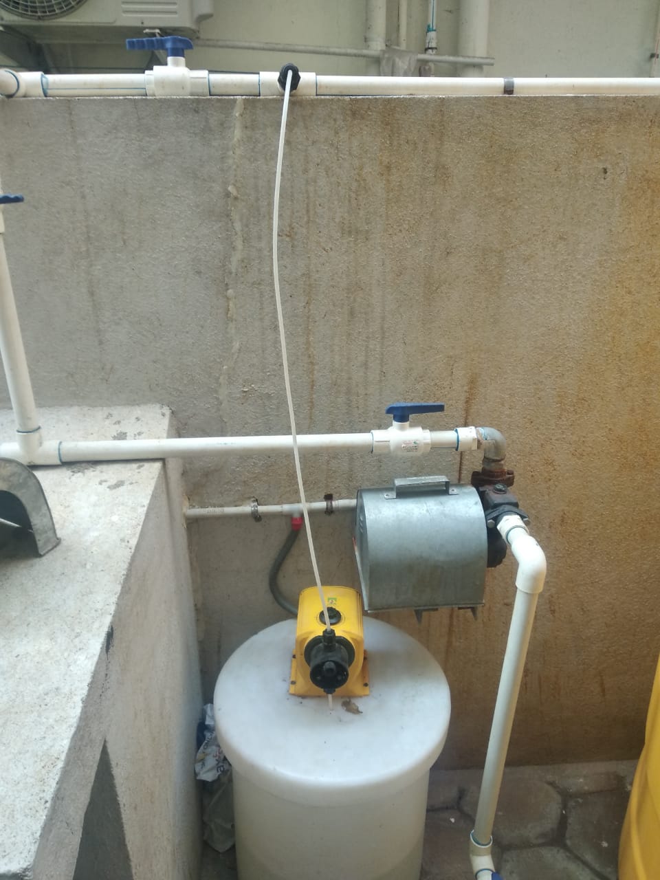 VR Technologies - Dosing Pump ( injecting chemical on bore pipe line connection).